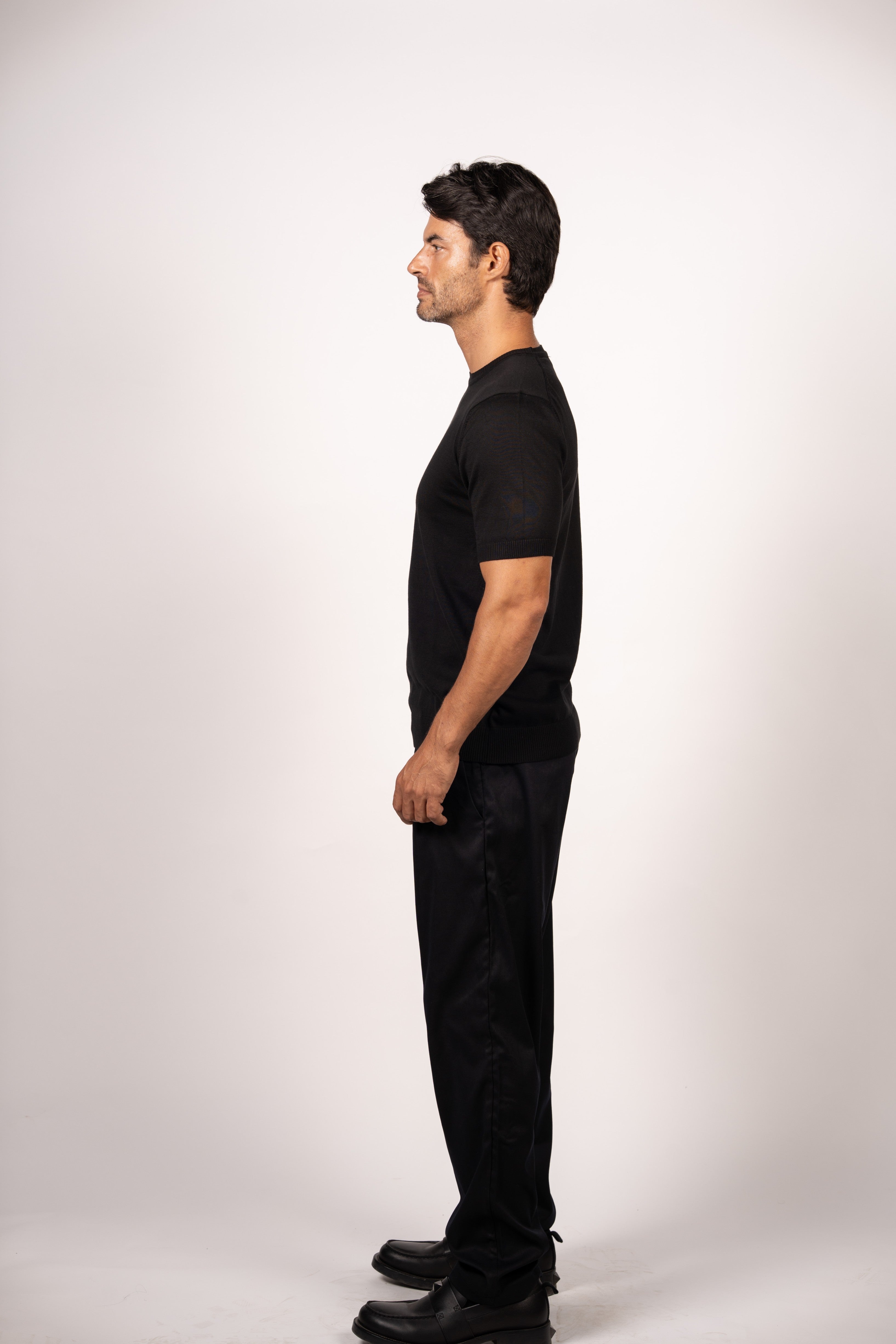 Basic Knitted Crewneck-Black